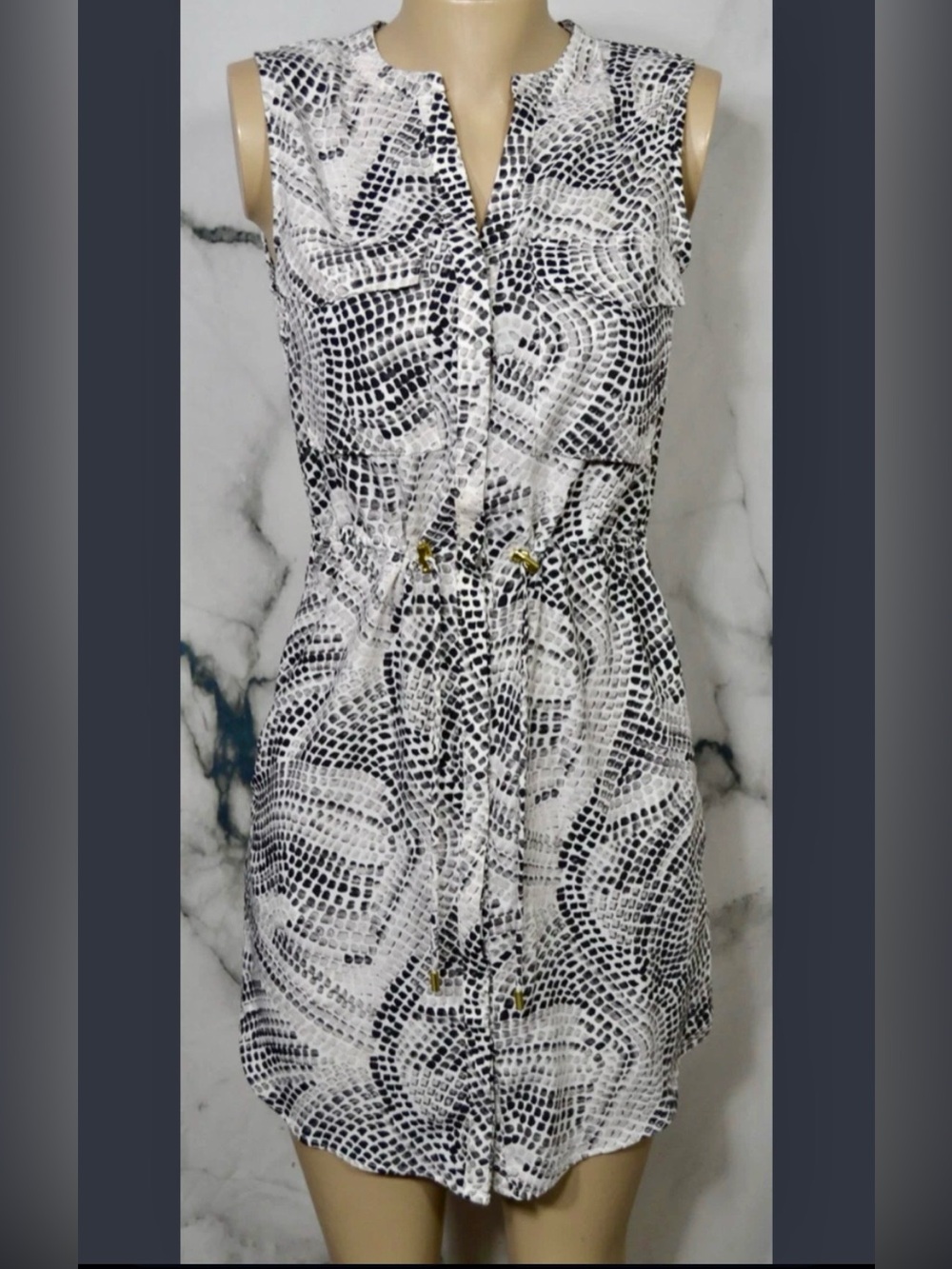 H&M Sleeveless Black & White Patterned Drawstring Dress